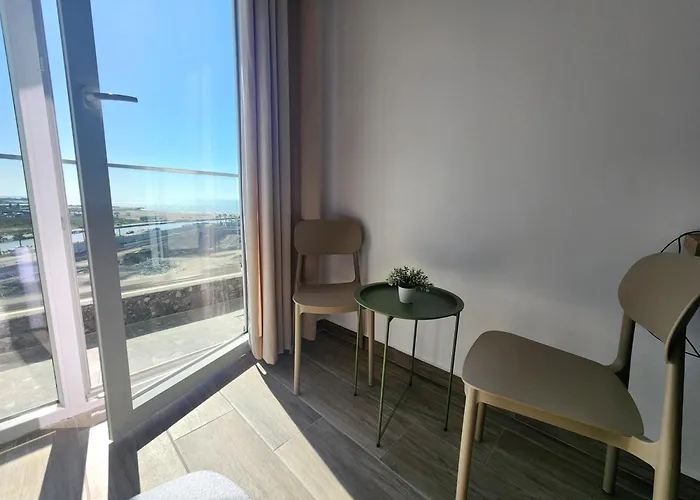 Seaside Bliss In Qerret * Golem