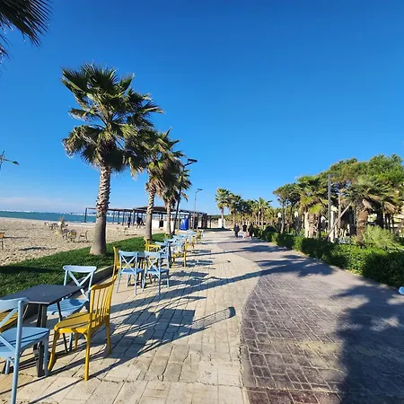 شقة Seaside Bliss In Qerret غوليم