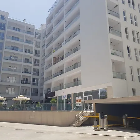 Seaside Bliss In Qerret