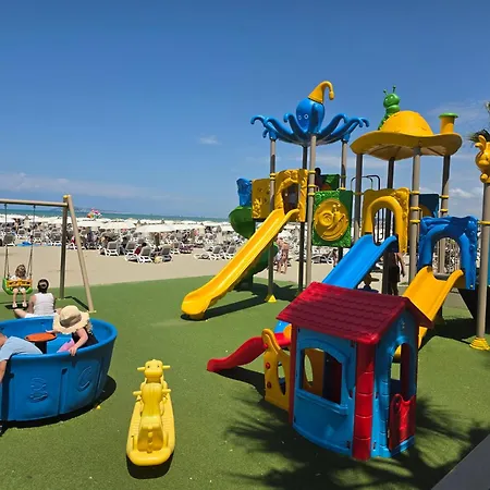 Seaside Bliss In Qerret Апартаменты *