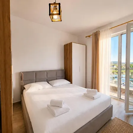 Seaside Bliss In Qerret * غوليم