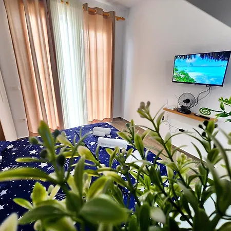 شقة Seaside Bliss In Qerret