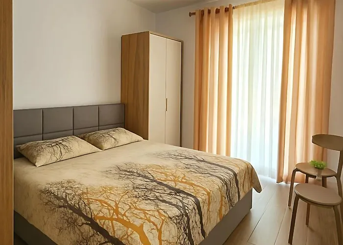 Seaside Bliss In Qerret * Голем